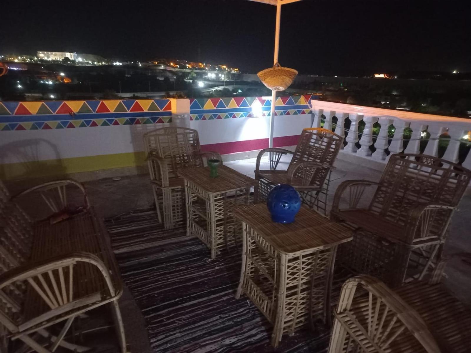 Private House With Garden And Terrace In